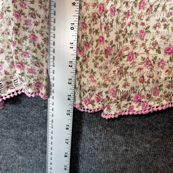 LoveShackFancy Floral Pink Lace Trim Mini Skirt - Size Medium (M), NWOT - Picture 3 of 5